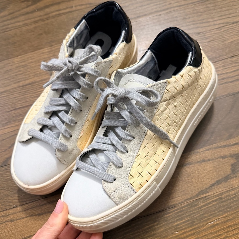 P448 White Cross Patterned Leather Lace-Up Low Top Sneakers